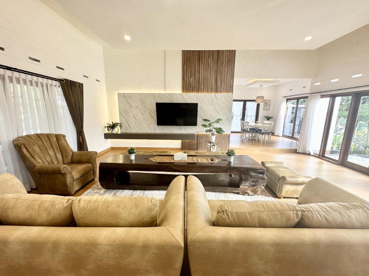 Villa Putih Le Cordon Bandung Kültér fotó